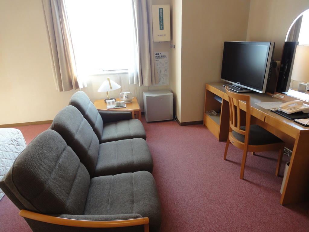 Hiroshima International Youth House Jms Aster Plaza Екстериор снимка